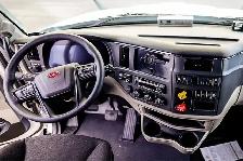 MOBILE INTERIOR TRUCK DETAILING / CLEANING / SHAMPOO - Photo 2
