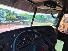 Hiring DZ Dump Truck Driver