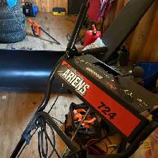 Ariens 724 snow blower