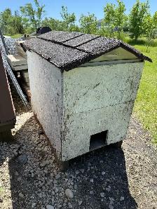 Cat House Dog House - Photo 2