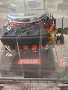 1:6 Dodge Hemi die-cast engine model $50 - Photo 4