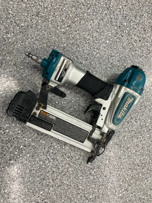 Makita AF506 18 Gauge Nailer