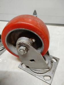HEAVY DUTY 5' CASTORS RM 520-1 - Photo 4