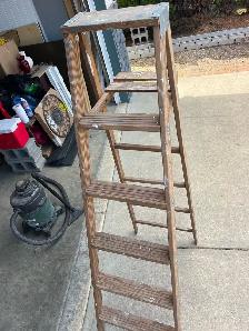 Step ladder - Photo 2