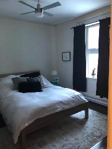 AJD Westmount Renovated 5 1/2,5 min walk CUSM & metro Vendome - Photo 3