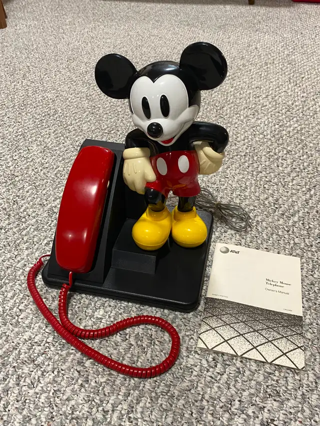 Vintage 90s Mickey Mouse AT&T 210 Phone Like New!