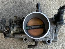 Hyundai Tiburon/Santa Fe Intake Manifold and Throttle Body - Photo 8