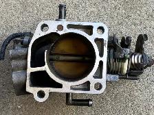 Hyundai Tiburon/Santa Fe Intake Manifold and Throttle Body - Photo 9
