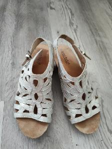 Josef Seibel Heel Sandal size 6
