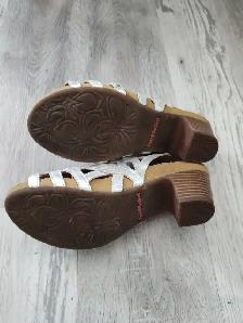 Josef Seibel Heel Sandal size 6 - Photo 2