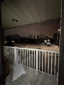 3 Beds, 2 Bath - Beautiful house in Square One - Photo 10