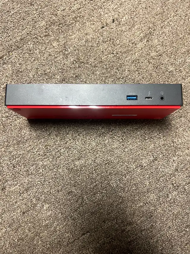 Lenovo ThinkPad Thunderbolt 3 Workstation Doc Gen 2 DK1841 40AN