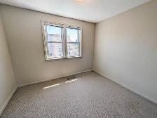106 Haig St, St. Catharines - 1 Bed   Den Upper Unit - Photo 2
