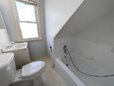 106 Haig St, St. Catharines - 1 Bed   Den Upper Unit - Photo 9
