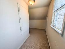 106 Haig St, St. Catharines - 1 Bed   Den Upper Unit - Photo 15