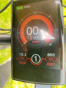 Vélo à courroie carbone assistance électrique - Photo 3