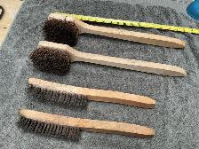 4 Wire Brushes Wood Handles ! - Photo 3