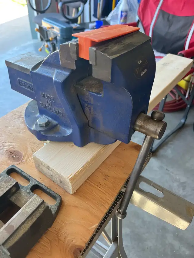 4 inch Vise
