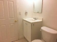 Basement Apartment - FREE UTILITIES & PARKING - Photo 7