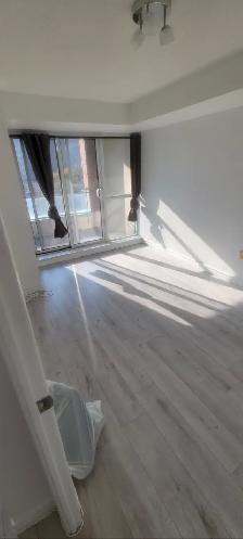 (bay and college)887 bay, 1 bed 1 washroom condo unit for lease - Photo 4