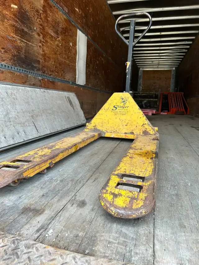 PALLET JACK