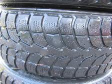 Winter Claw Extreme Grip 195 65 R15 Tires Good Condition - Photo 6