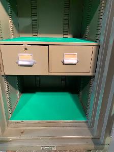 FREE Vintage Remington Rand Commercial Safe – Professional Move - Photo 7
