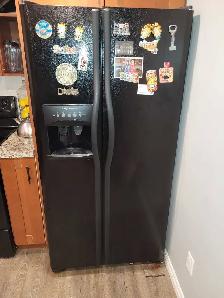 Stove, dishwasher and fridge set