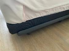 Base de lit queen Knickerboker et sommier - Photo 3