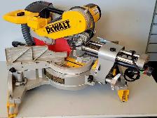 Dewalt 12' Double Bevel Sliding Miter Saw DWS780 (27650096)