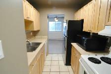 2 Beds 1.5 Baths - Apartment for rent - Photo 2