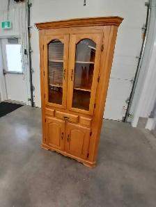 Oak Corner Curio Cabinet