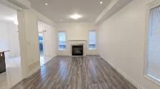 Whole 3 Bedrooms Detached House in Southeast Barrie for Rent