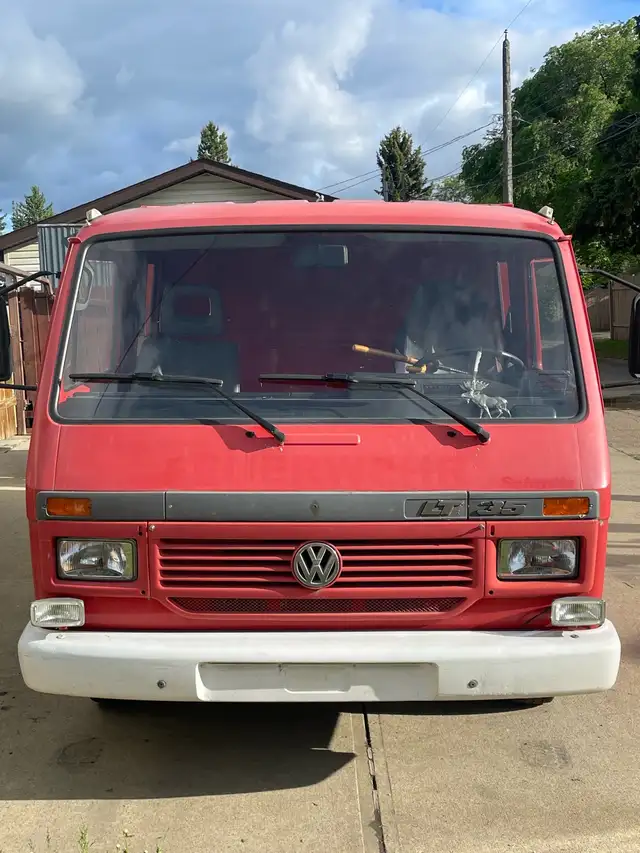 VW LT-35
