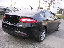 2016 Ford Fusion SE - Photo 4