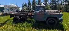 GMC 2 ton - Photo 2