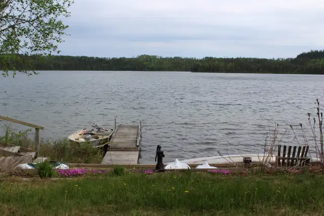 Waterfront property on Clearwater Lake