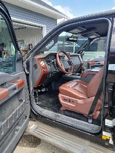 2014 F350 King Ranch original owner - Photo 6