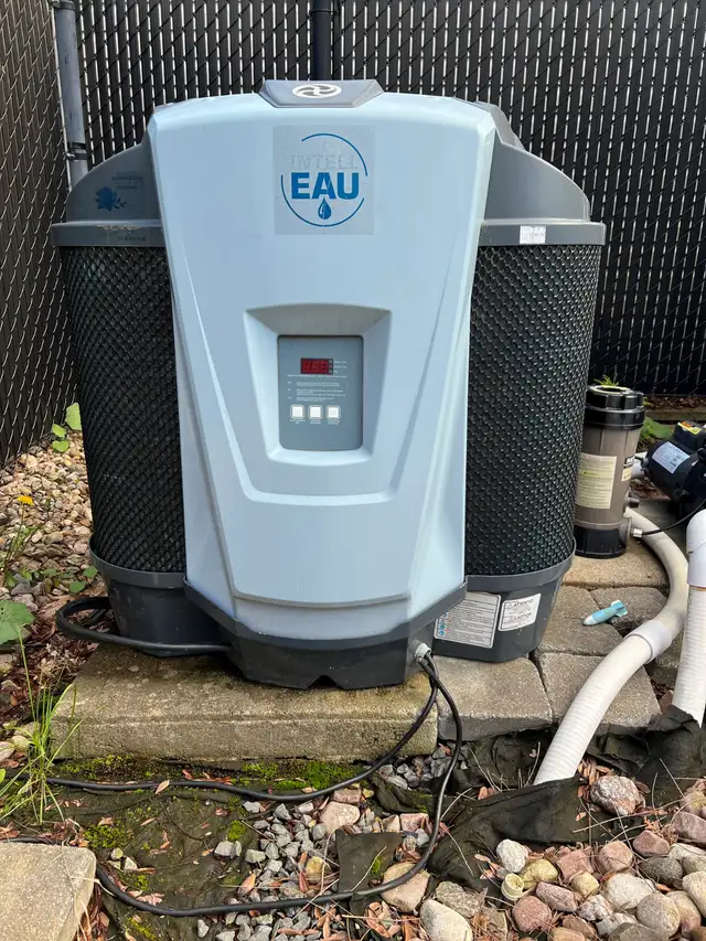 Thermopompe Nirvana 50 000 BTU pour piscine