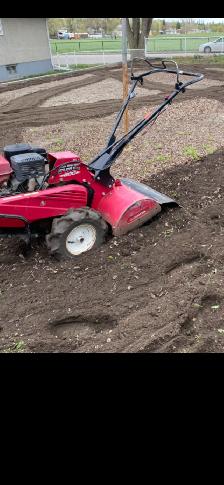 ROTOTILLING - Photo 2