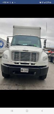 looking for Straight truck Driver D license
