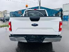 2018 Ford F-150 XLT CREW CAB 4x4, 5.0L, V8, Clean Carfax,BFGoodr - Photo 5