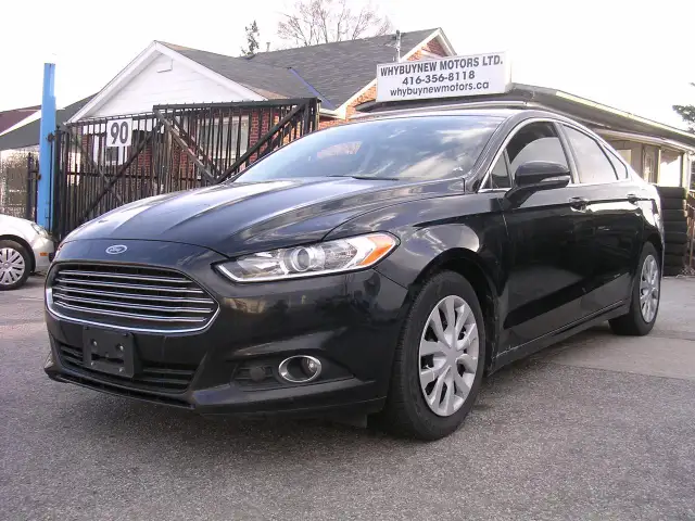 2016 Ford Fusion 4dr Sdn SE FWD