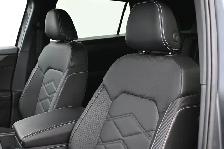 2025 Volkswagen Atlas CROSS SPORT HEATED SEATS | LEATHER | APPLE - Photo 16