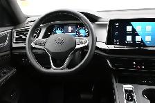 2025 Volkswagen Atlas CROSS SPORT HEATED SEATS | LEATHER | APPLE - Photo 25