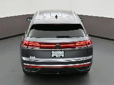 2025 Volkswagen Atlas CROSS SPORT HEATED SEATS | LEATHER | APPLE - Photo 48