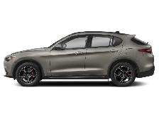 2022 Alfa Romeo Stelvio - Photo 3