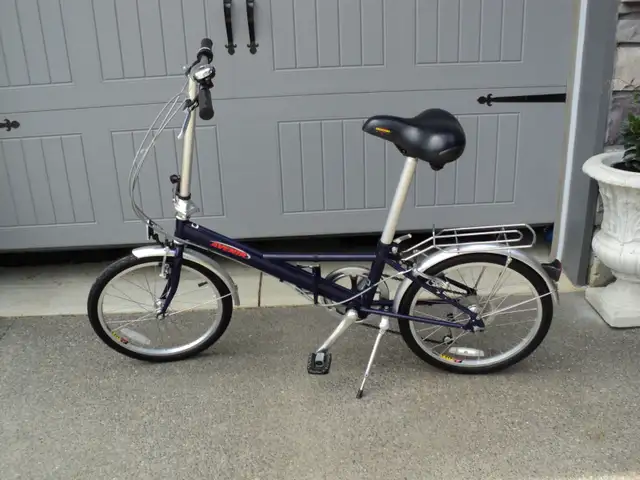 AVENIR 20' ~ Like Brand New! Collapsible Bike SAVE ON GAS!