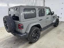 Jeep Wrangler 4xe Unlimited Sahara 4x4 2022 à vendre - Photo 7
