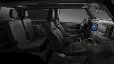 2026 Ford Bronco BADLANDS | SASQUATCH PACKAGE | TOW PACKAGE - Photo 5